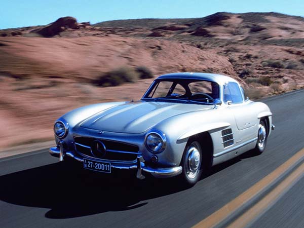 05.మెర్సిడెస్ బెంజ్ 300 యస్‌యల్ కూపె