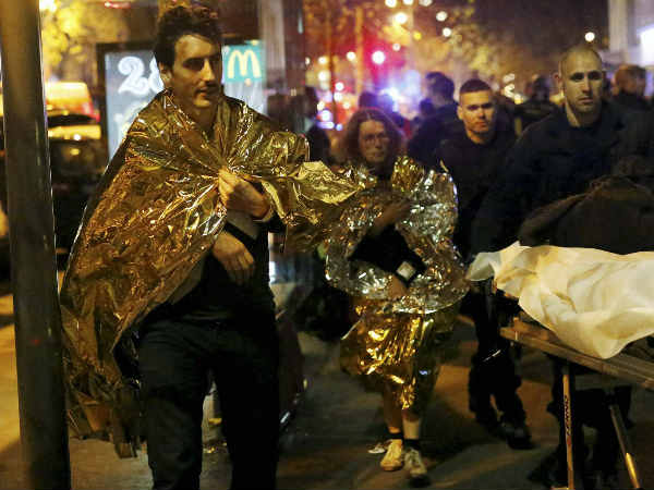 ప్యారిస్ టెర్రరిస్ట్‌ల దాడిని రికార్డ్ చేసిన కారు కెమెరా 