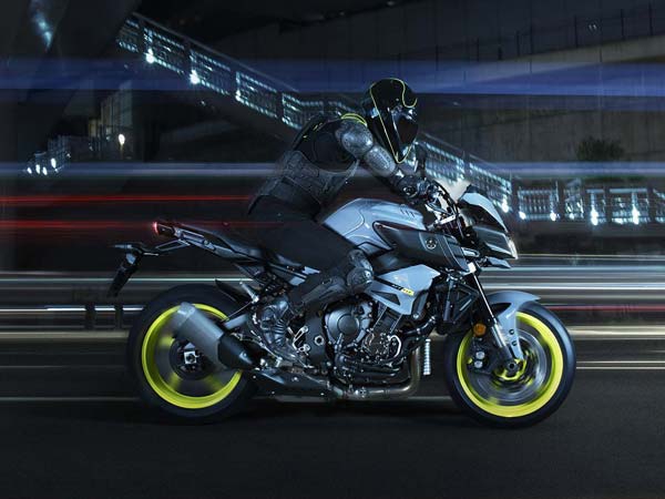 2015 మిలాన్ మోటార్ షోలో ప్రదర్శించబడుతున్న మరిన్ని టూవీలర్ల గురించి తెలుసుకోండి.