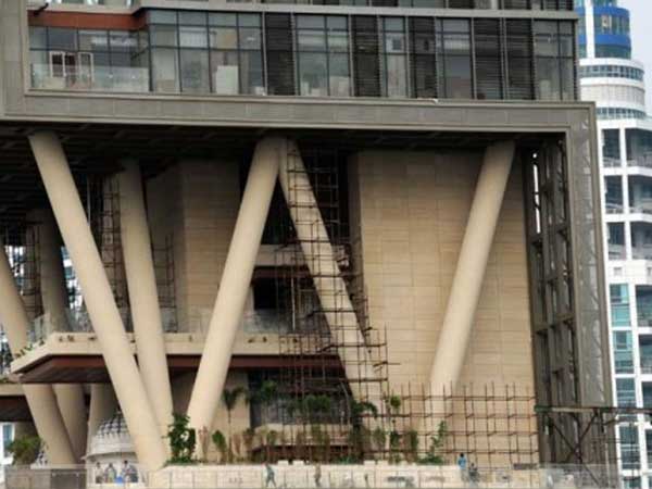 కారు గ్యారేజి 