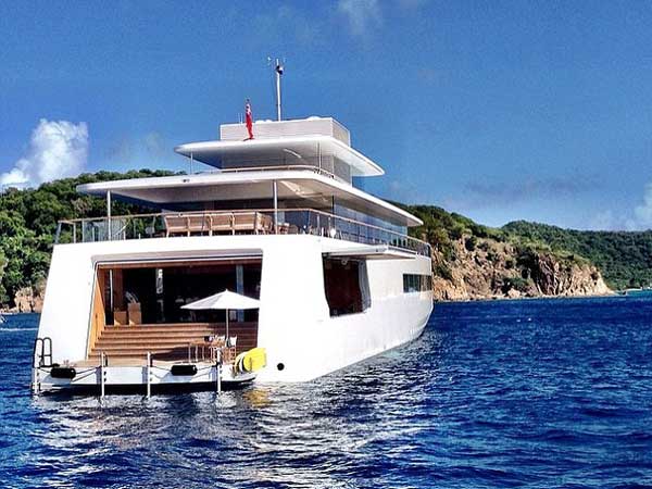 పెద్ద కిటికీలు