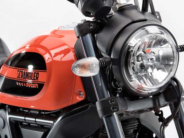 2015 మిలాన్ మోటార్‌ షో