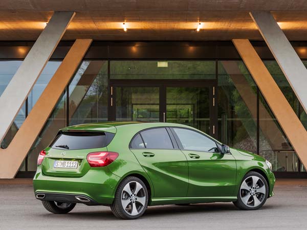 పవర్ మరియు ట్రాన్స్‌మిషన్ :