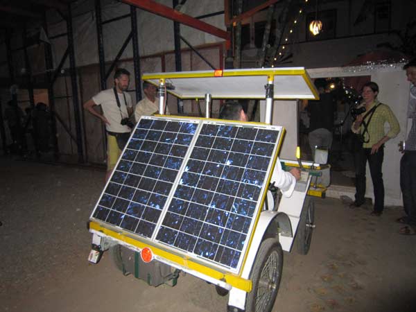  సోలార్ కారులో కోలార్ తాత రికార్డ్ ప్రయాణం