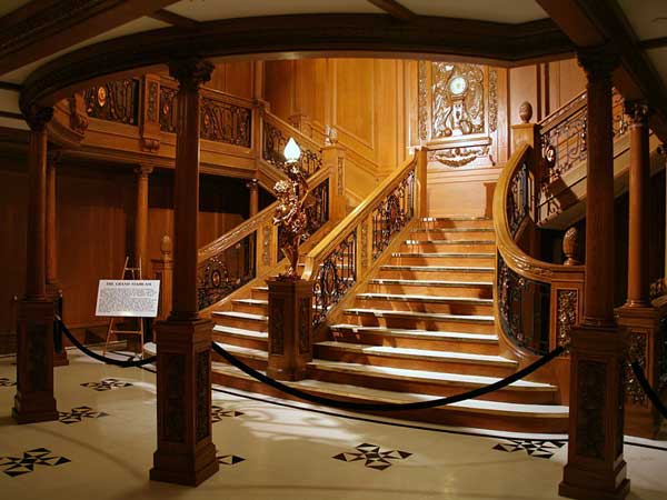 ఆశ్చర్యపోయిన కామెరూన్