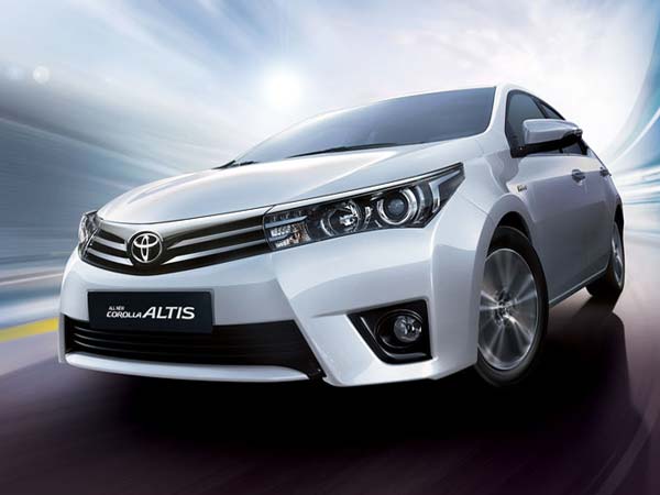  ఉత్తమ డిసెంబర్ ఆఫర్లను ప్రకటించిన టయోటా మోటార్స్