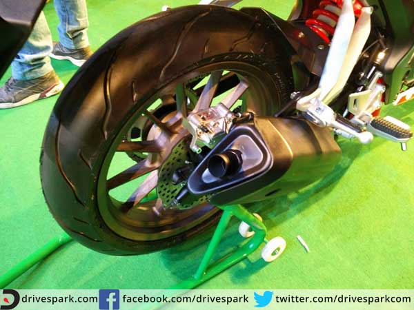 ఫీచర్లు