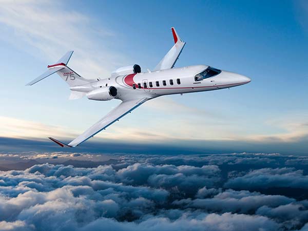 6.బాంబర్‌డియర్ లియర్‌జెట్ 75