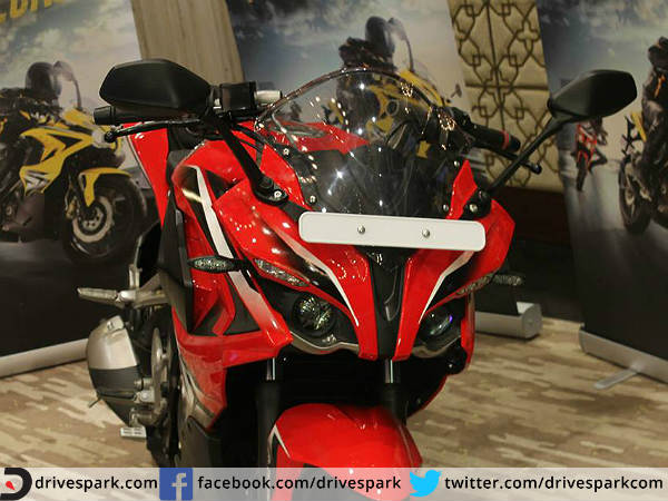 3,499 రూపాయలకే పల్సర్ ఆర్ఎస్200 బైకు