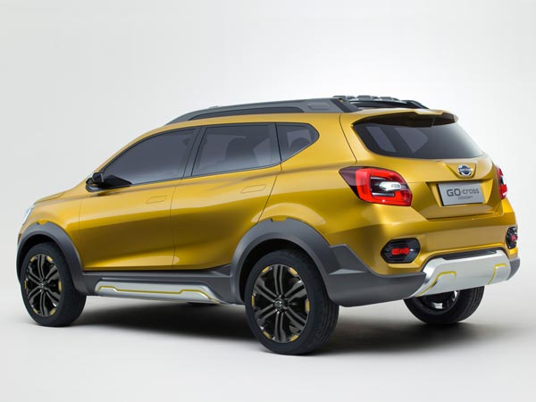 డాట్సన్ నుండి మొదటి క్రాసోవర్: గో క్రాస్