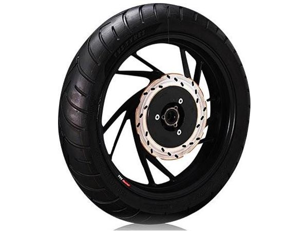  ఫీచర్లు 