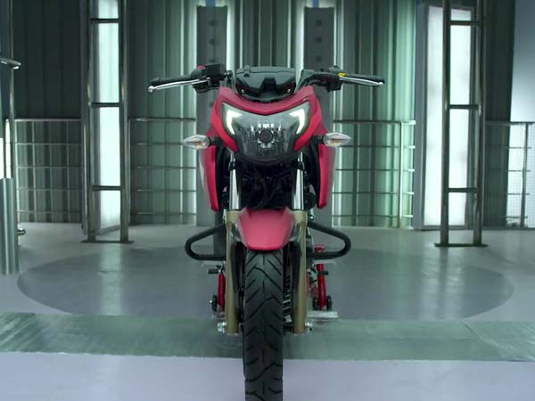  అపాచే ఆర్‌టిఆర్ 200 4వి ఫీచర్లు