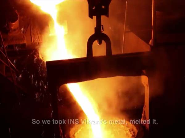 INS విక్రాంత్ యుద్ద నౌకకు ప్రాణం పోసిన బాజాజ్ వి మోటార్ సైకిల్స్