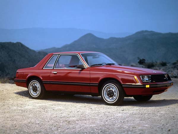  ఫోర్డ్ మోటార్స్ మూడవ తరానికి చెందిన మస్టాంగ్ కార్లు 