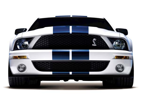  ఐదవ తరానికి చెందిన ఫోర్డ్ మస్టాంగ్ కార్లు