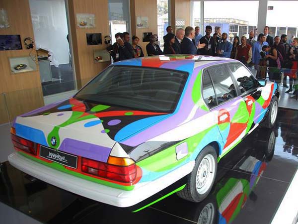  ఇండియా ఆర్ట్ ఫెయిర్ ప్రదర్శనకు సిద్దమైన బిఎమ్‌డబ్ల్యూ