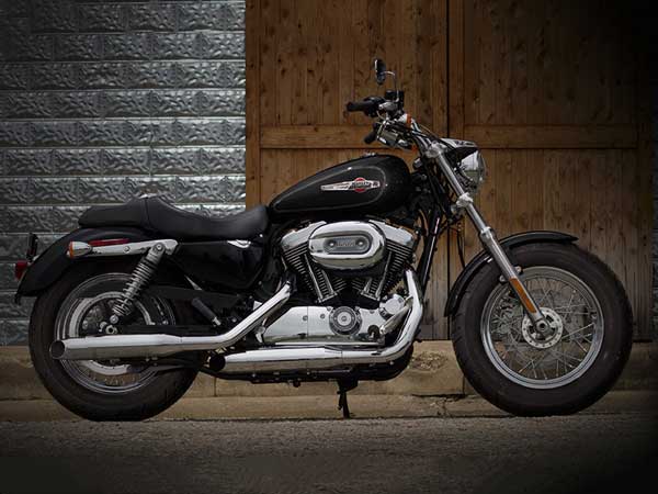 హ్యార్లీ డేవిడ్‌సన్ కస్టమ్ బైకు విడుదల ధర @ రూ. 8.9 లక్షలు