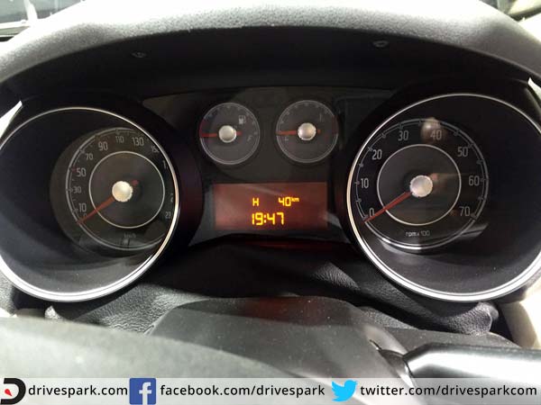 ఫీచర్లు