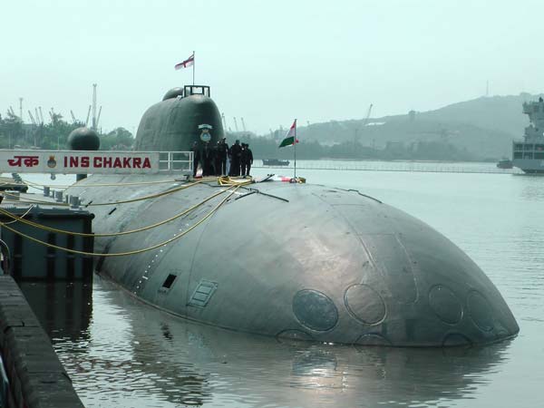 ఇండియన్ ఆర్మీ మరియు ఆయుధాలు