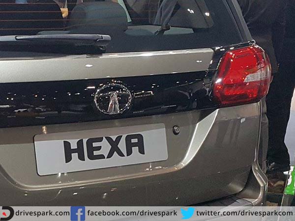 టాటా హెక్సా ఇంటీరియర్ ఫీచర్లు