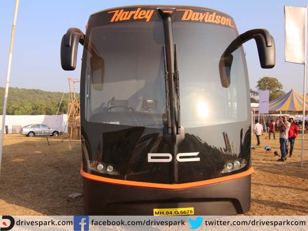 భారత దేశపు మొదటి మొబైల్ షోరూమ్ 