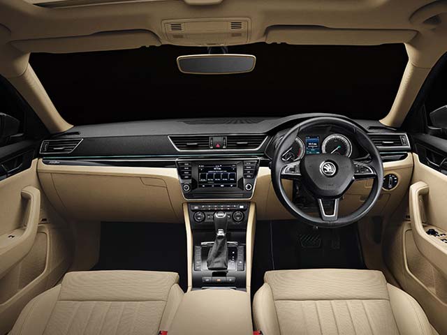 స్కోడా సూపర్బ్‌లోని ఫీచర్లు 