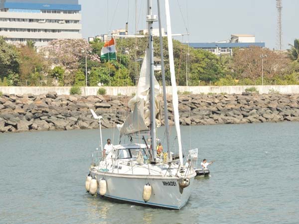 మహిళలచేత మాత్రమే నడుపబడే ఐఎన్‌ఎస్ నౌక గురించి ఆసక్తికరమైన విషయాలు 