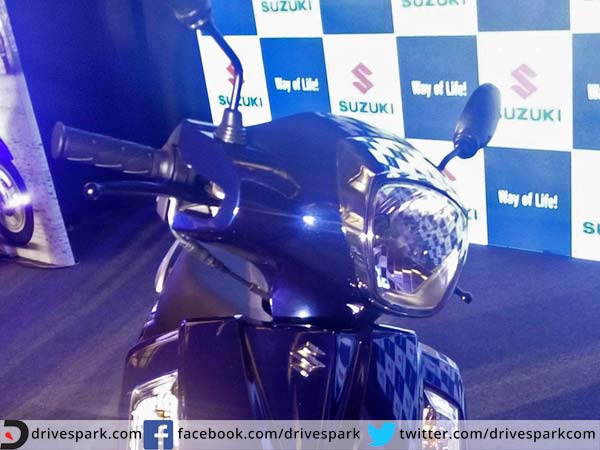 వెస్పా పోలికలతో 