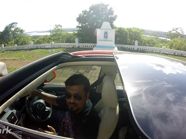 సన్‌ రూఫ్ కొనసాగింపుగా 