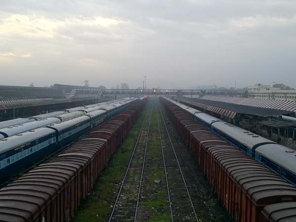 16. ప్రపంచ వ్యాప్తంగా అత్యంత పొడవైవ రైల్వే ప్లాట్‌ఫామ్ 