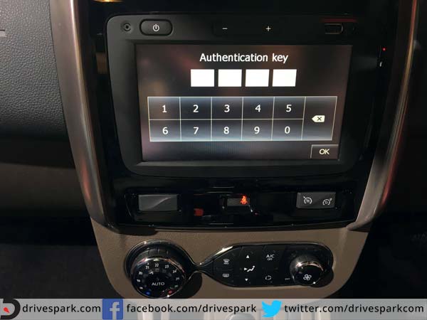 డస్టర్ ఇంటీరియర్ 