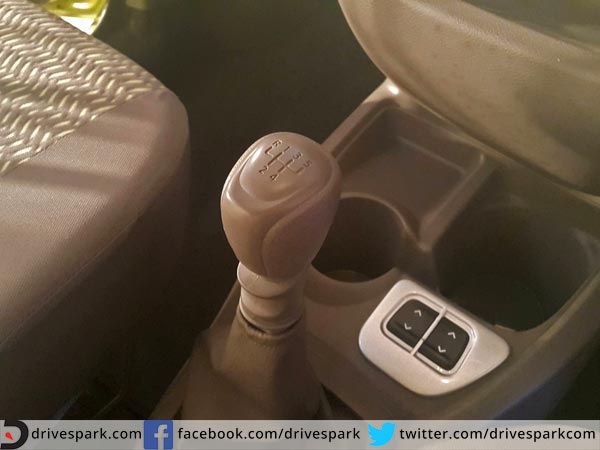 డాట్సన్ రెడి గో ను ప్రపంచానికి పరిచయం చేసిన డాట్సన్