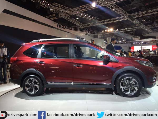  1. బిఆర్-వి 7-సీటర్