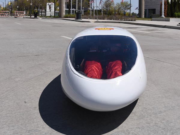 లీటర్‌కు 1099 కిలోమీటర్లు మైలేజ్ ఇవ్వగల కారు