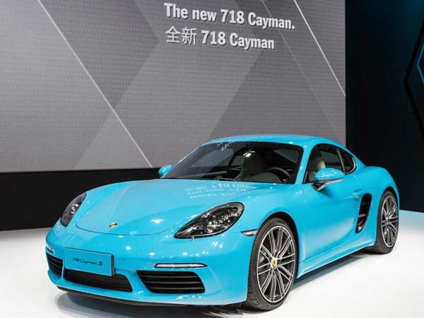 3. పోర్షే 718 కేమాన్ 
