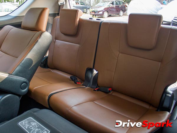 సీటింగ్ 