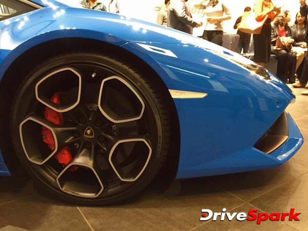 ఆల్ వీల్ డ్రైవ్ సిస్టమ్ 