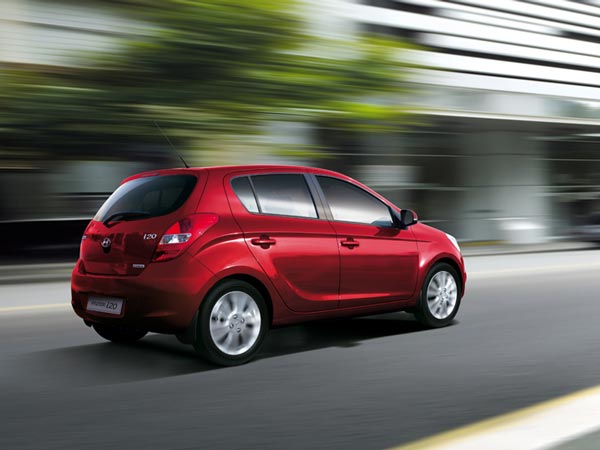 సెకండ్ హ్యాండ్ కారును ఎంచుకునేందుకు ఉపయోగపడే అంశాలు