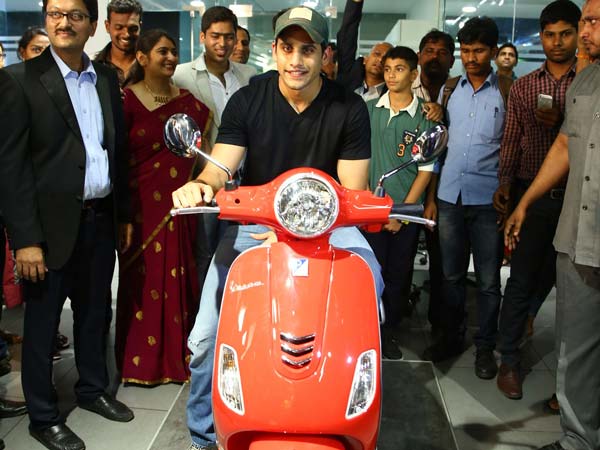 చైతు చేతుల మీదుగా హైదరాబాద్‌లో పియాజియో మోటోప్లెక్స్ ప్రారంభం