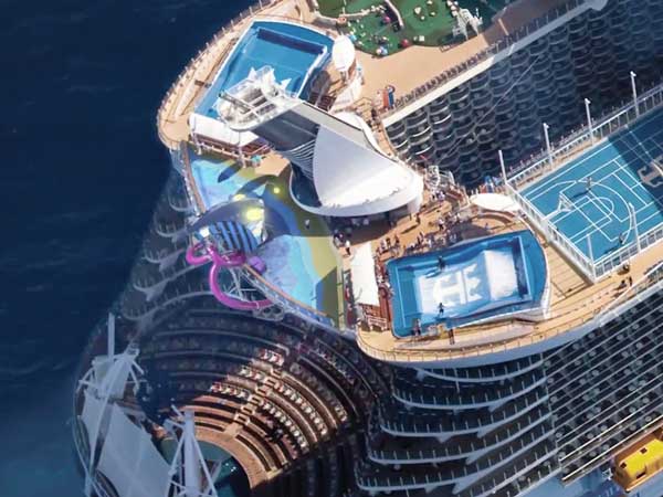 10. బాస్కెట్ బాల్ కోర్ట్