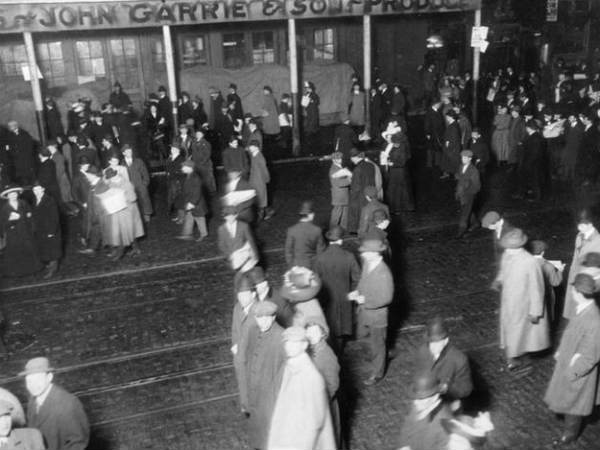 12. బంధుమిత్రులు