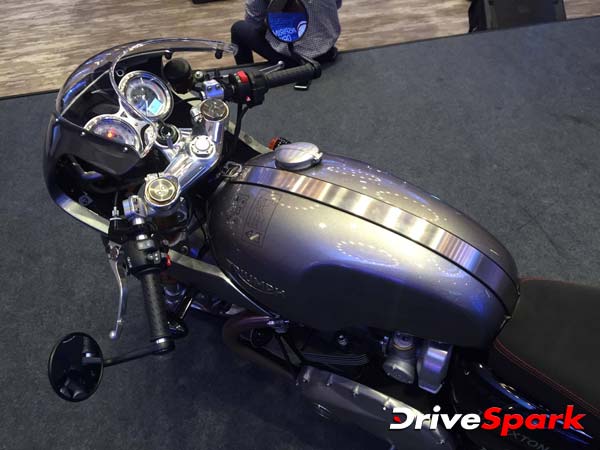 బ్రేకులు 