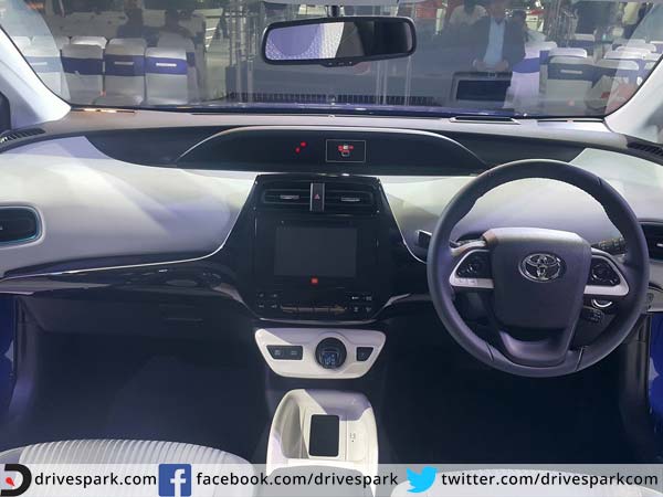 టయోటా ప్రియస్ హైబ్రిడ్