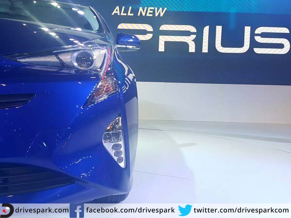 టయోటా ప్రియస్ హైబ్రిడ్