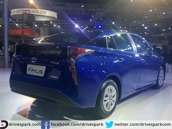 టయోటా ప్రియస్ హైబ్రిడ్