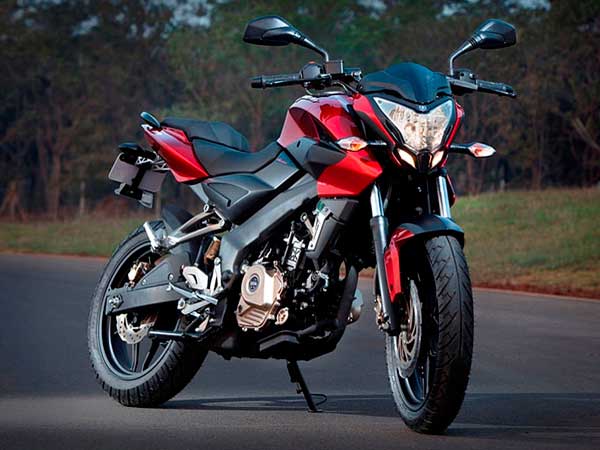 6. బజాజ్ పల్సర్ 180ఎన్ఎస్ 