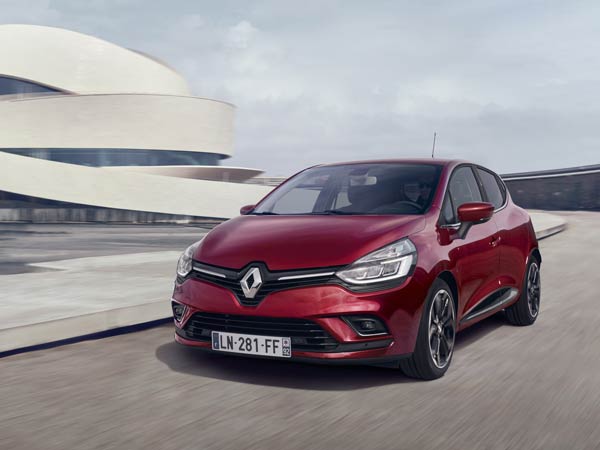 2017 రెనో క్లియో హ్యాచ్‌బ్యాక్ 