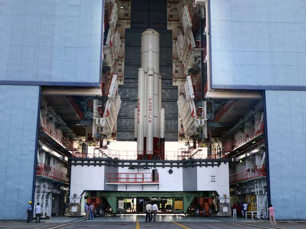 ఇస్రో ఒడిలో పిఎస్‌ఎల్‌వీ అద్భుతం, ఒక్క ప్రయోగంతో 20 శాటిలైట్లు 