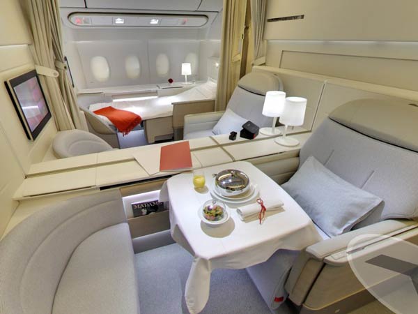 8. ఎయిర్ ఫ్రాన్స్ 