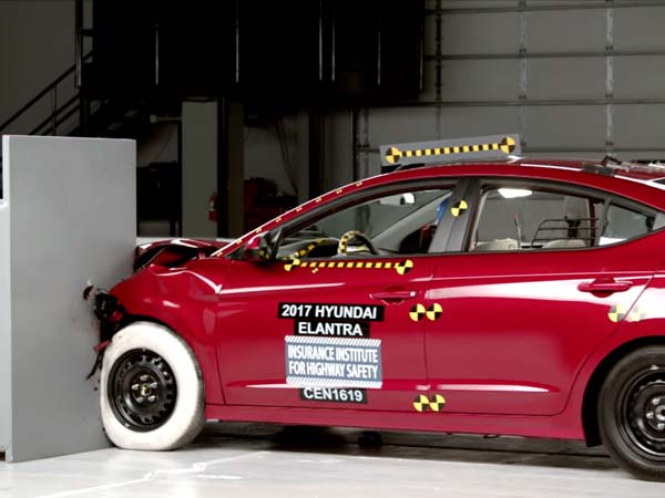 2017 హ్యుందాయ్ ఎలంట్రా 